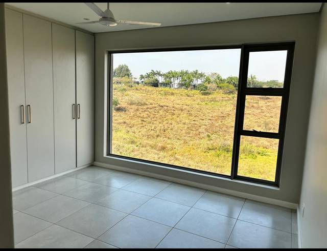 4 BEDROOM HOUSE FOR SALE IN PALM LAKES ESTATE